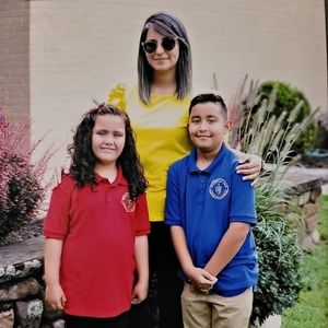 Meet your Posher, Yarisbeth